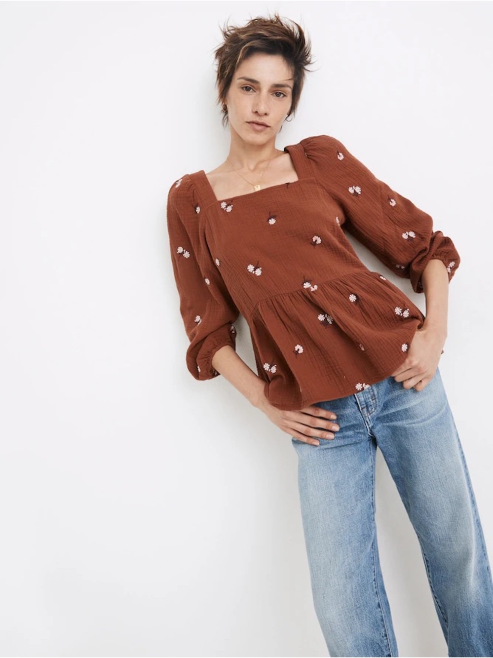 Amie Floral Embroidered Lightspun Millbrook Puff-Sleeve Peplum Top size small